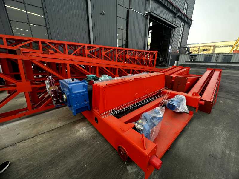 Single Girder Overhead Crane Electrical Control System Detail Image - Precise Control Module